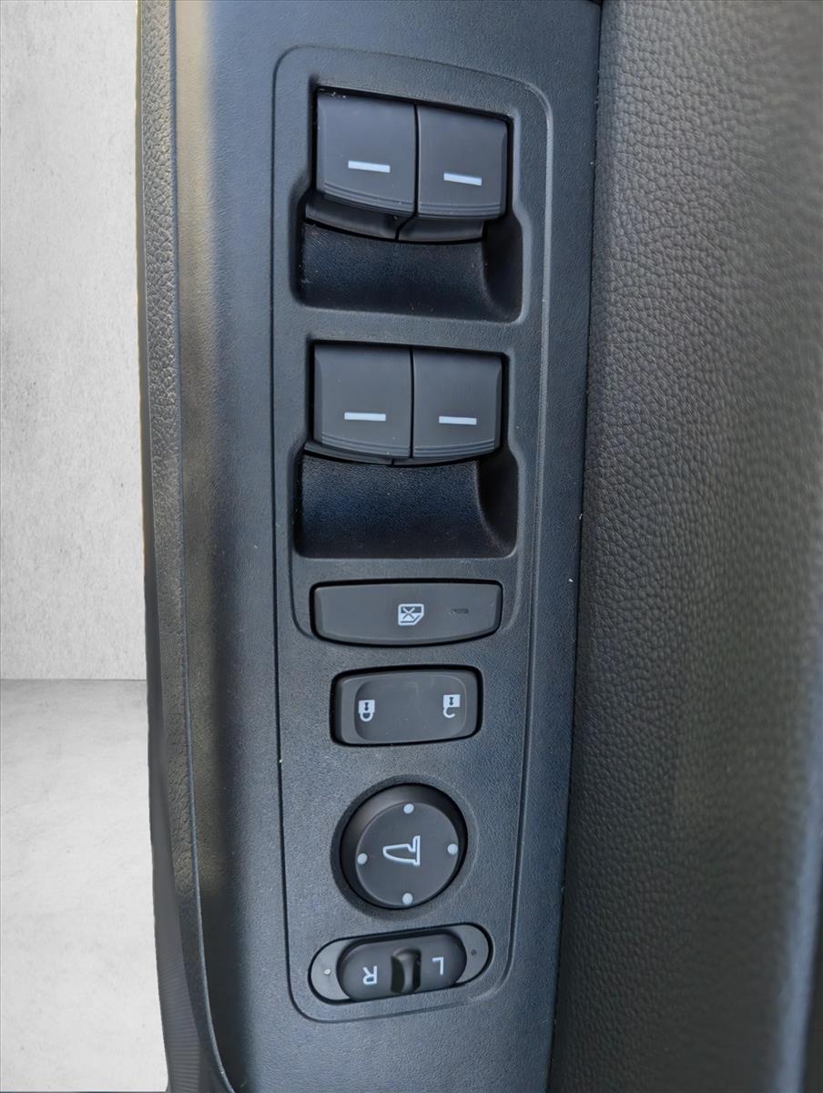 2025 Honda CR-V Sport-L - Photo 10
