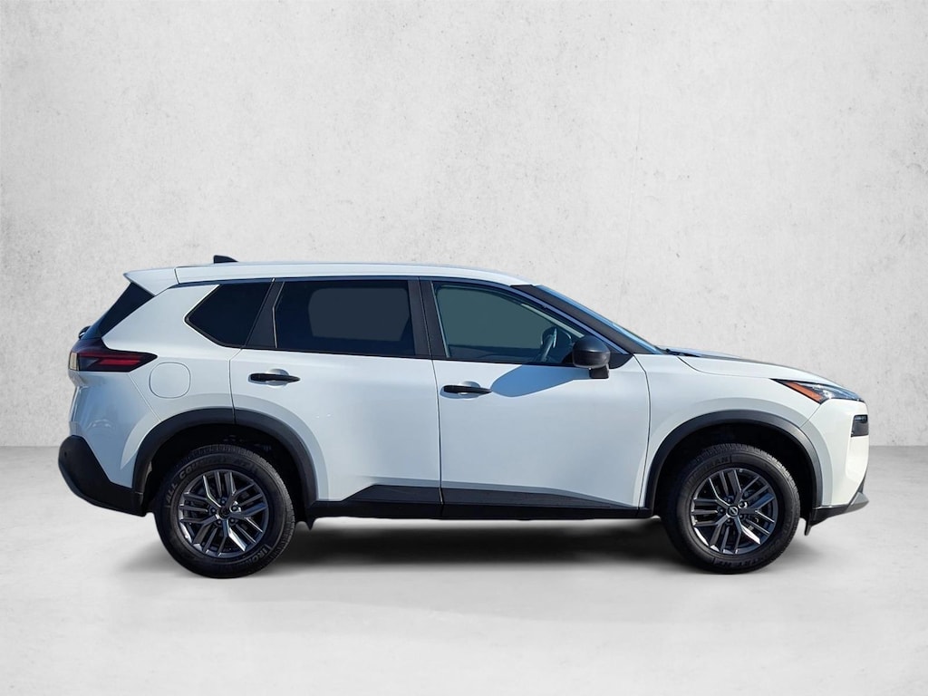 Used 2023 Nissan Rogue S SUV