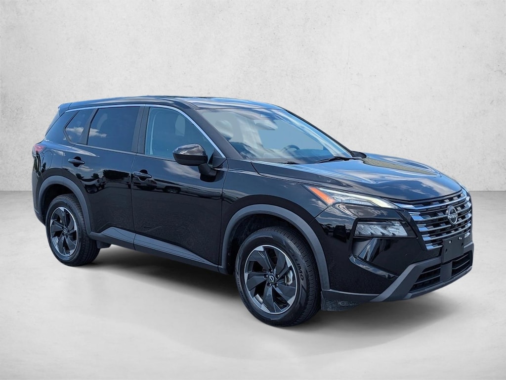 Used 2024 Nissan Rogue SV SUV