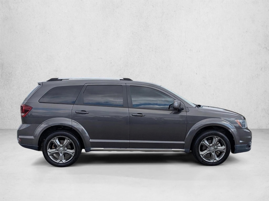 Used 2017 Dodge Journey Crossroad SUV