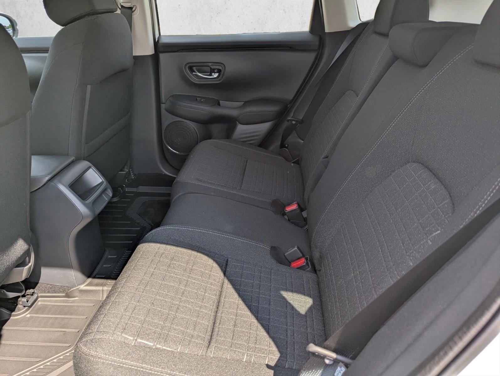 2026 Honda HR-V LX - Photo 24