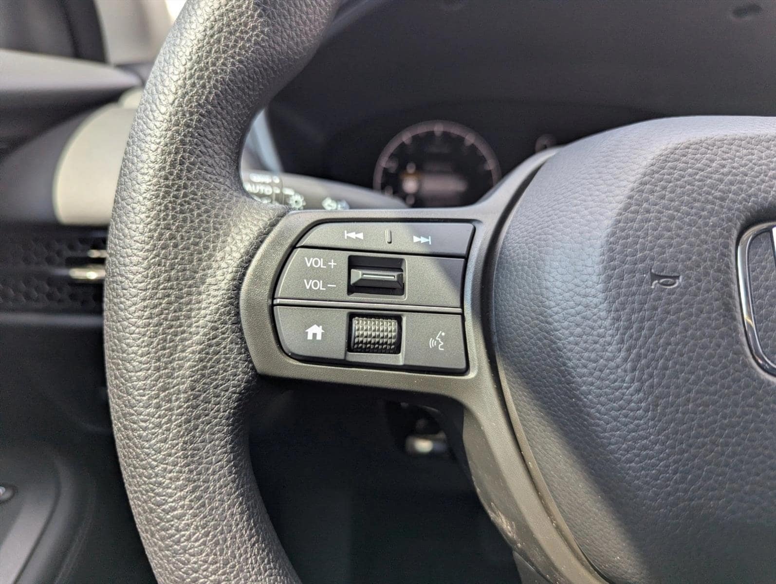 2026 Honda HR-V LX - Photo 13