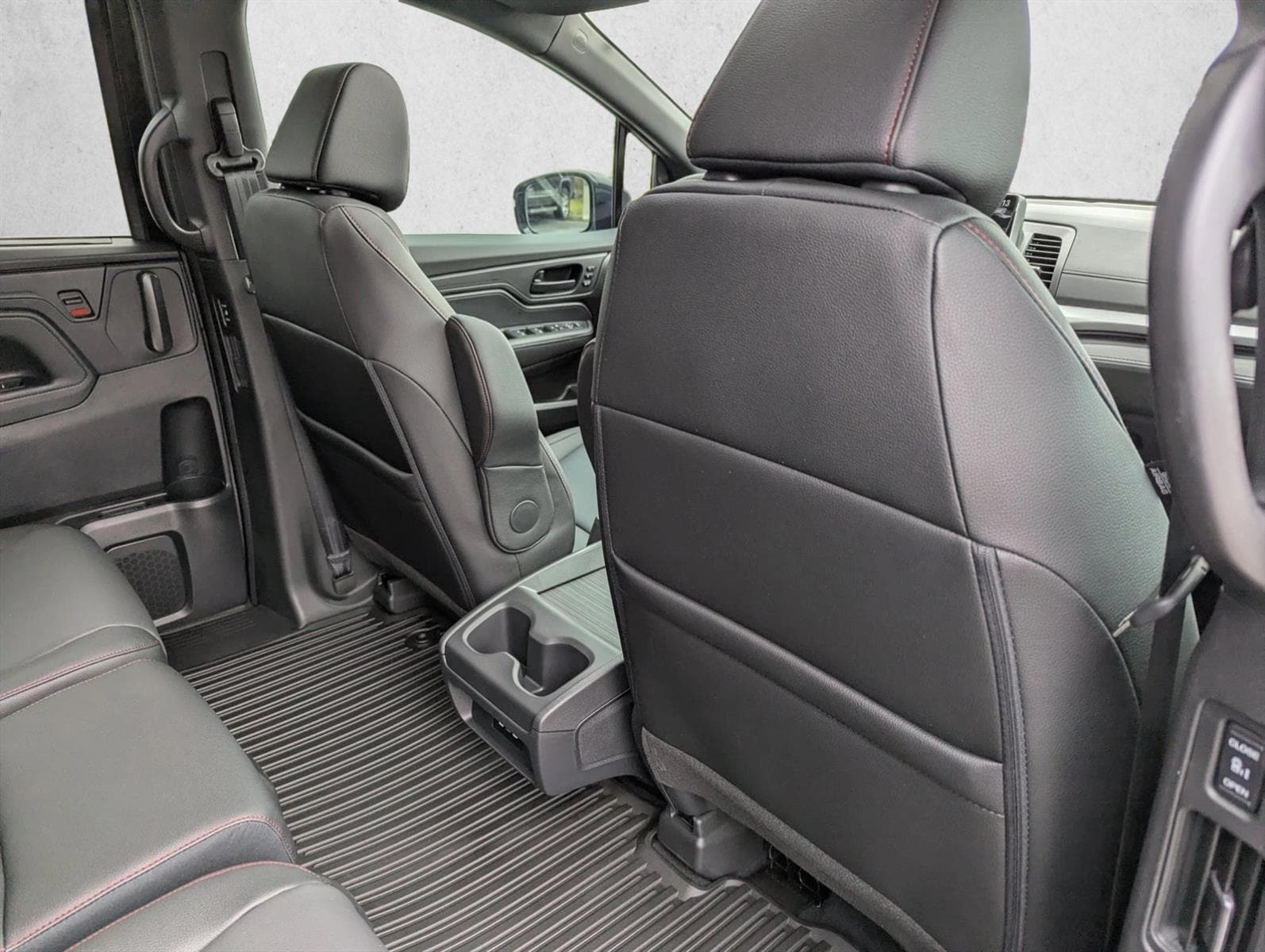2026 Honda Odyssey Sport L - Photo 30