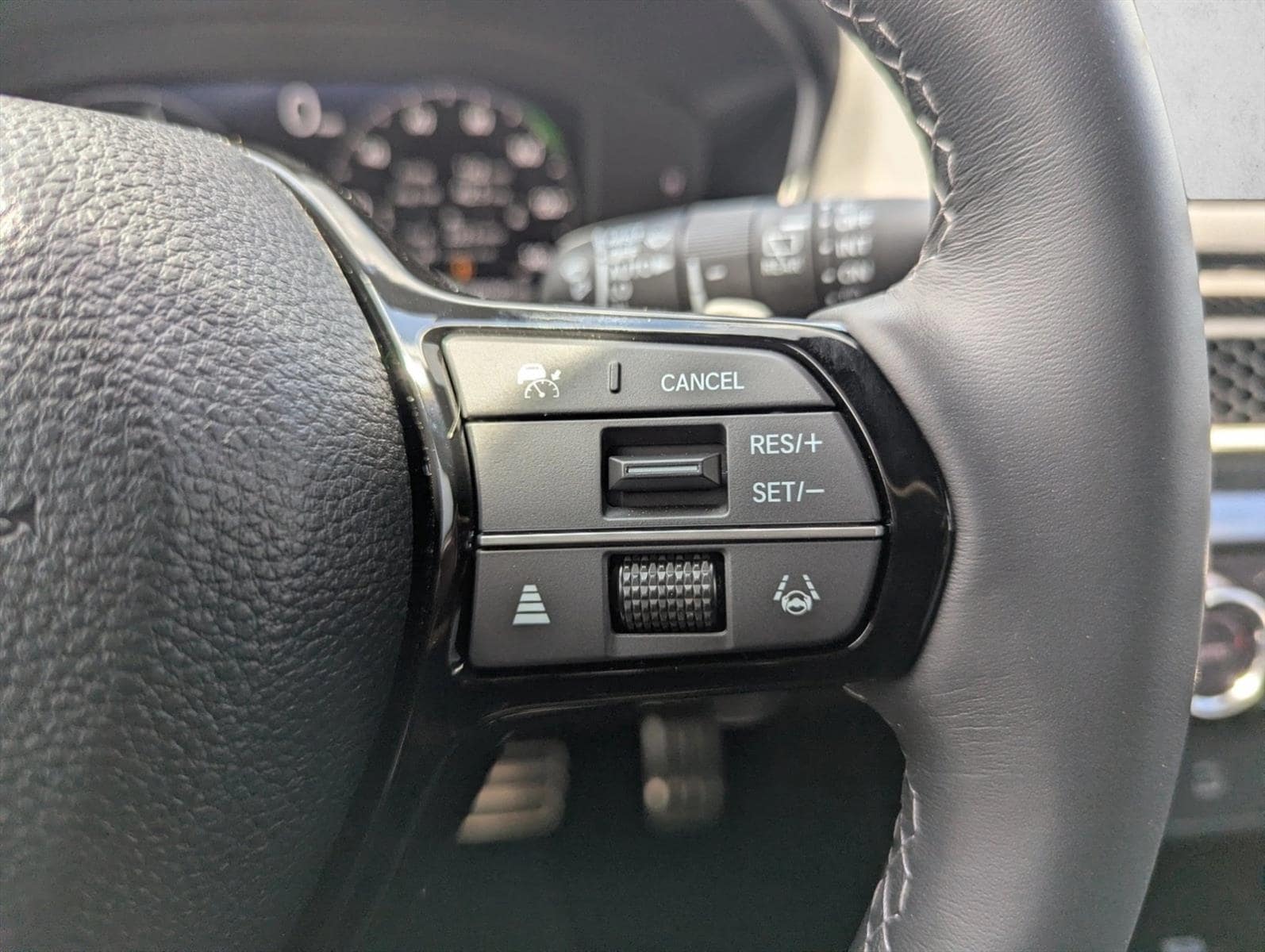 2026 Honda Civic Hatchback Sport Touring - Photo 14