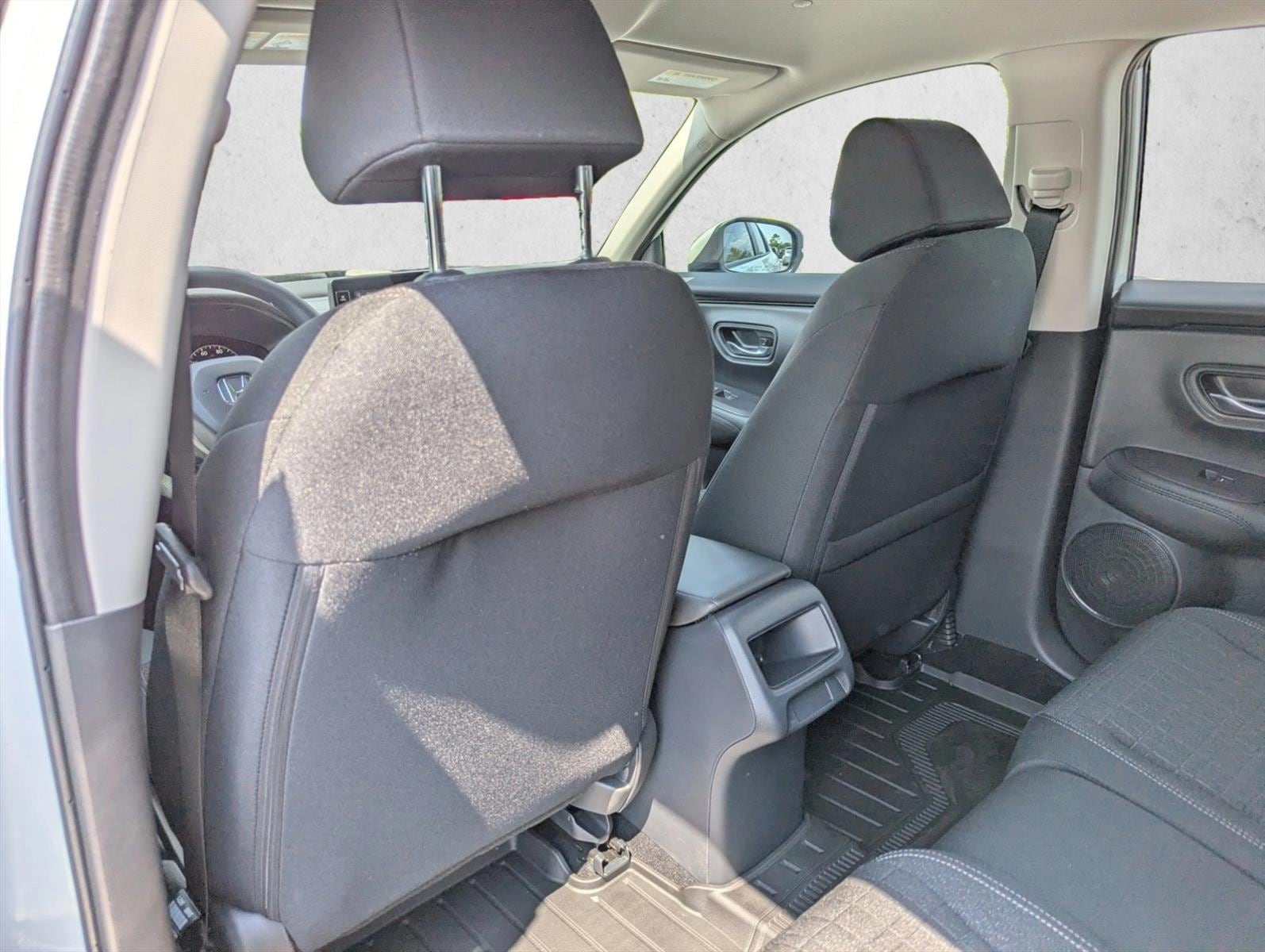 2026 Honda HR-V LX - Photo 23