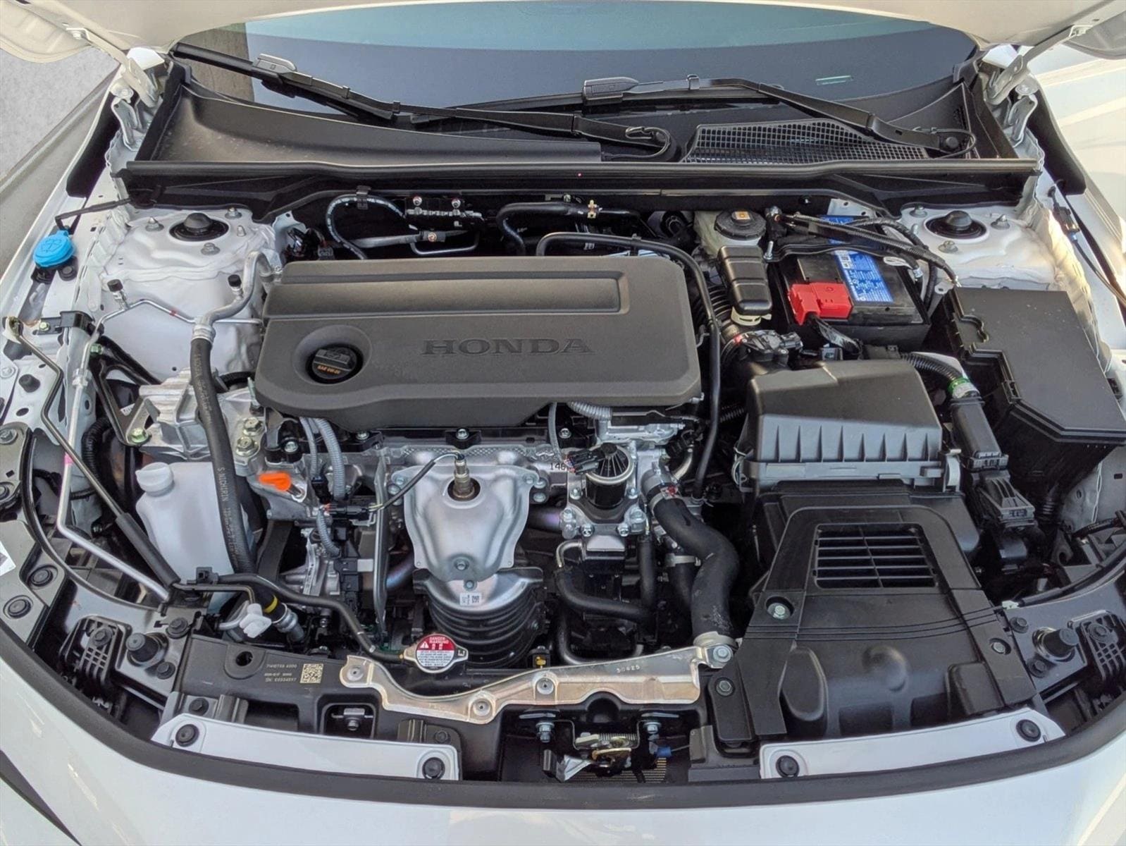 2026 Honda Civic Hatchback Sport - Photo 16