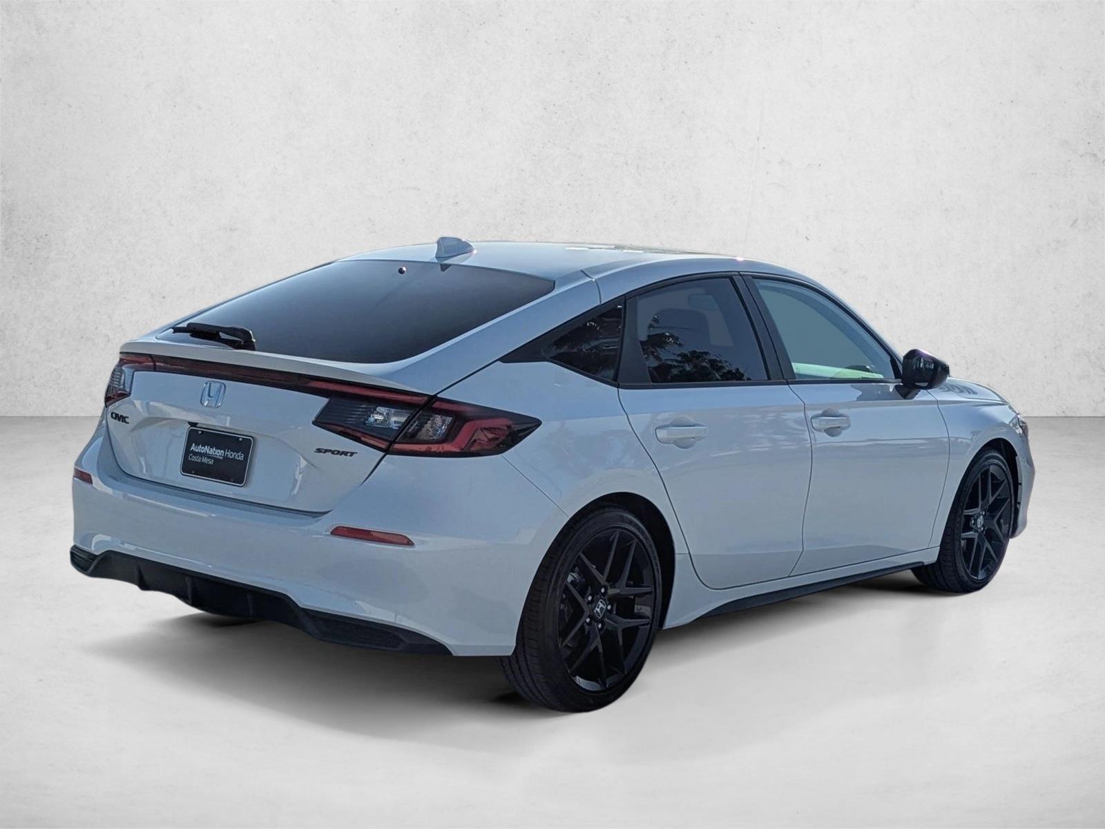 2026 Honda Civic Hatchback Sport - Photo 2