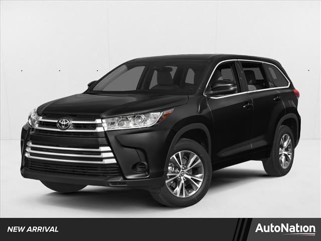 Used 2018 Toyota Highlander LE Plus V6 SUV