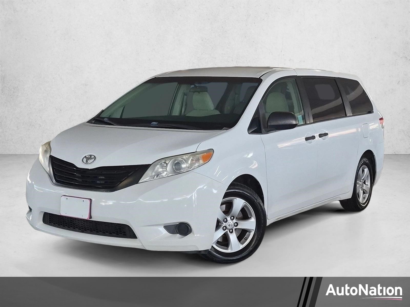 2013 Toyota Sienna L