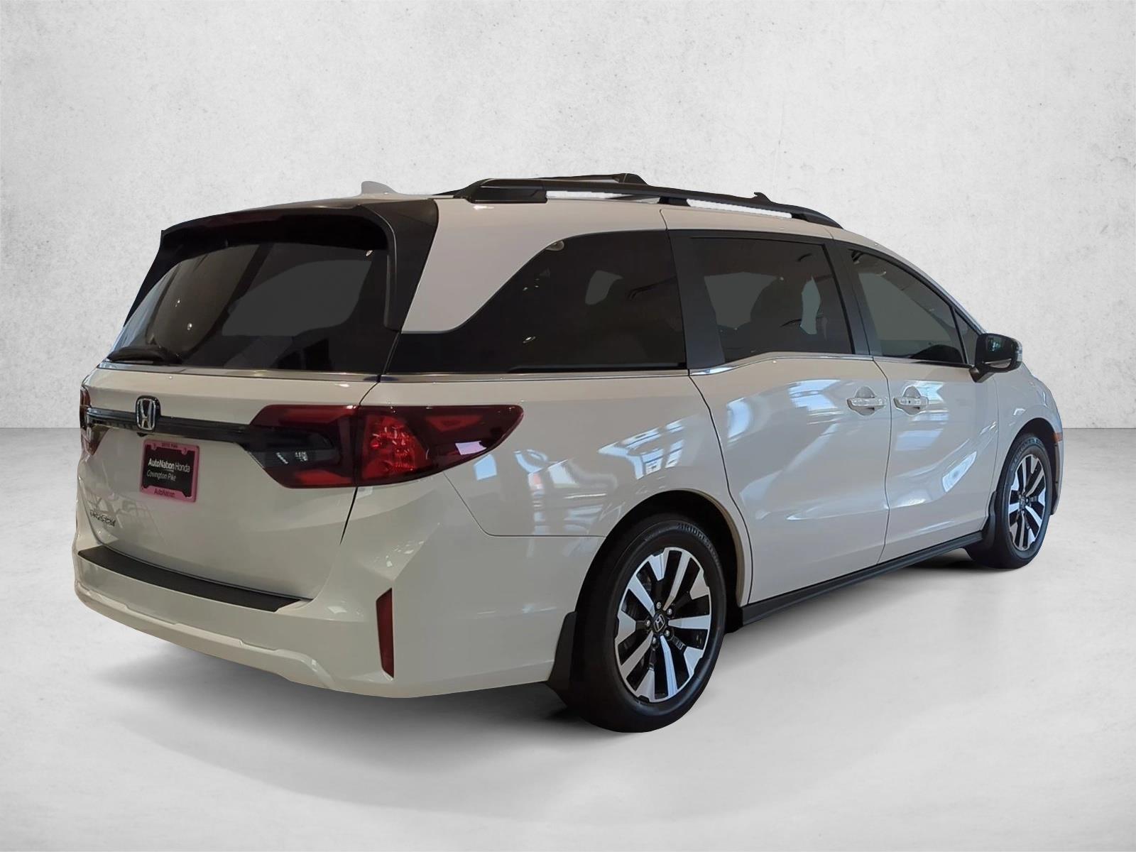 2026 Honda Odyssey EX-L - Photo 11