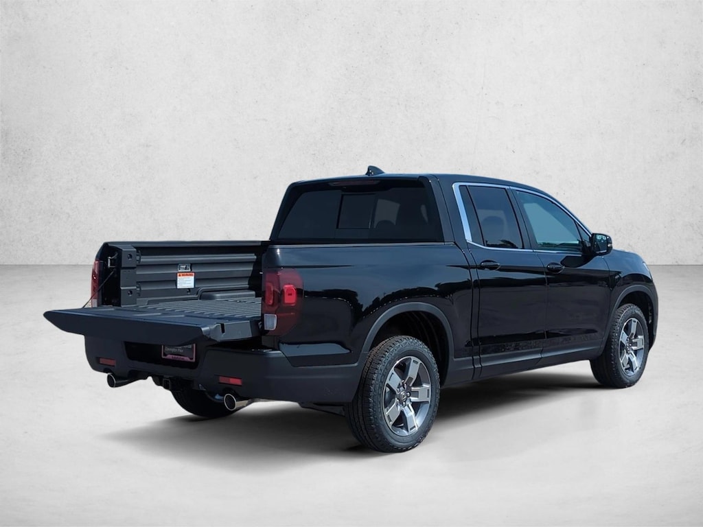 New 2026 Honda Ridgeline RTL Truck Crew Cab