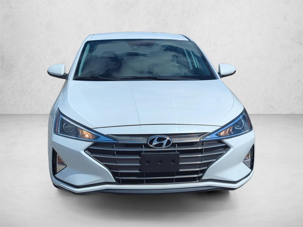 Used 2020 Hyundai Elantra SE Sedan