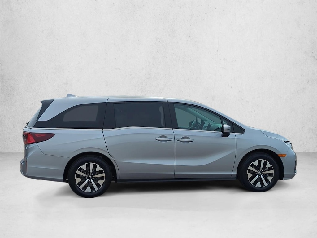 Used 2026 Honda Odyssey EX-L Van Passenger