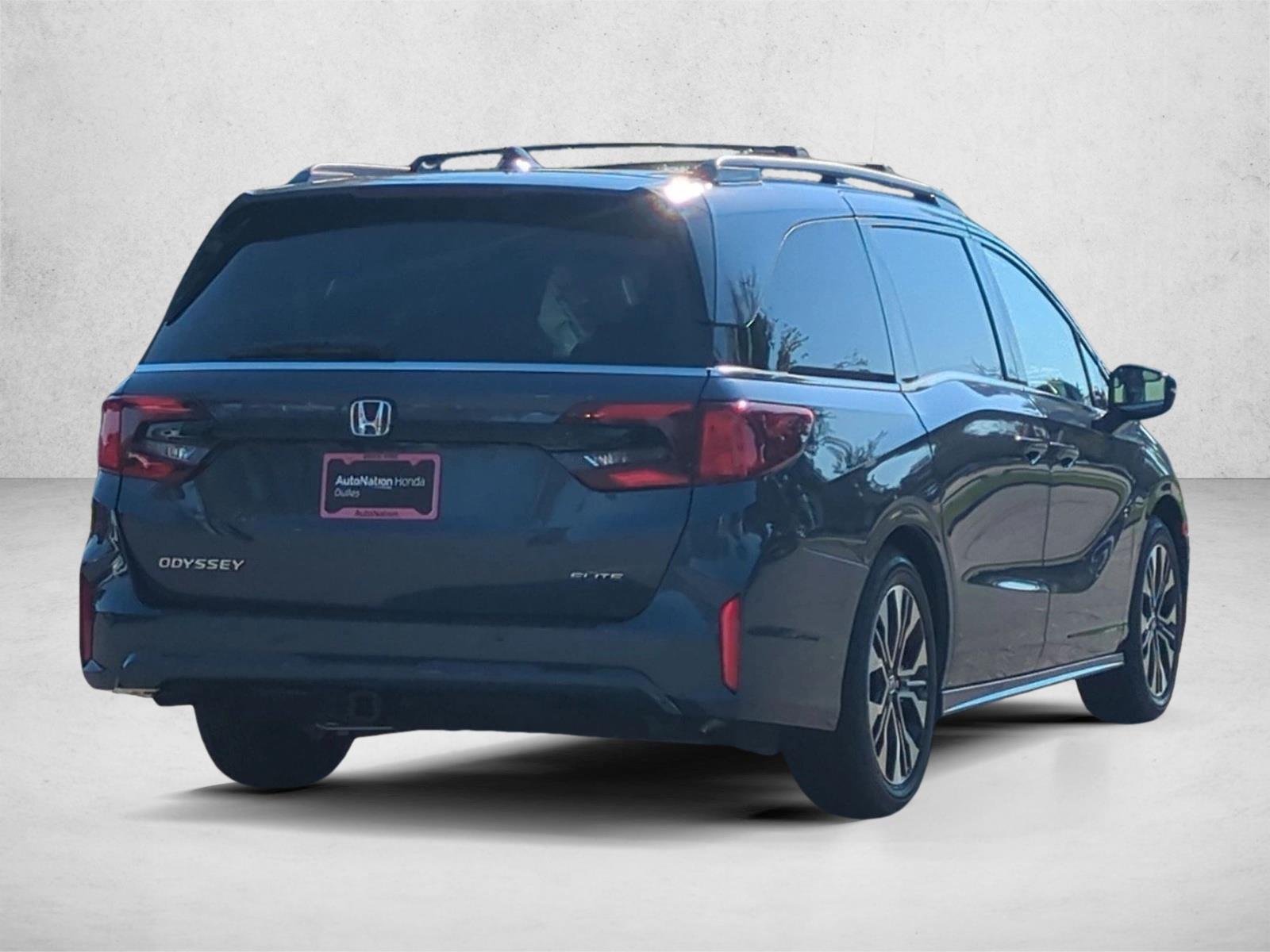 New 2027 Honda Odyssey Elite Van Passenger Van
