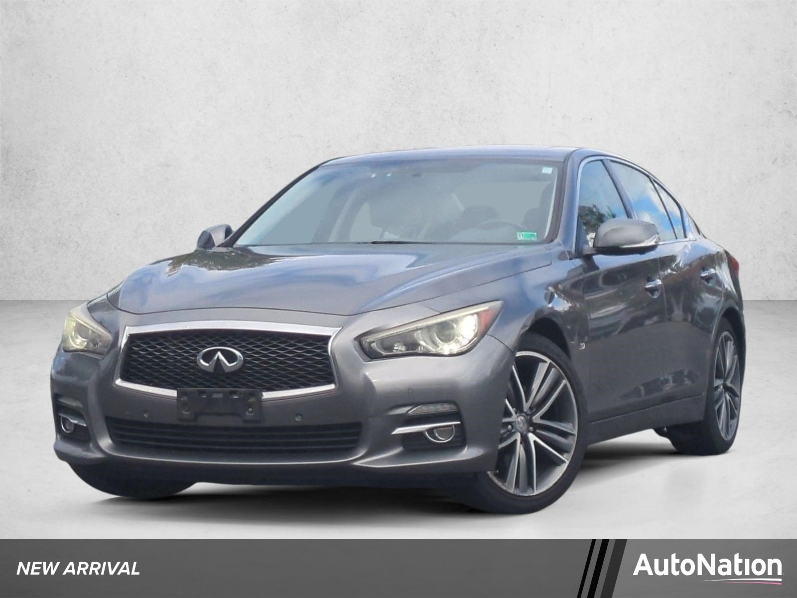 2014 INFINITI Q50