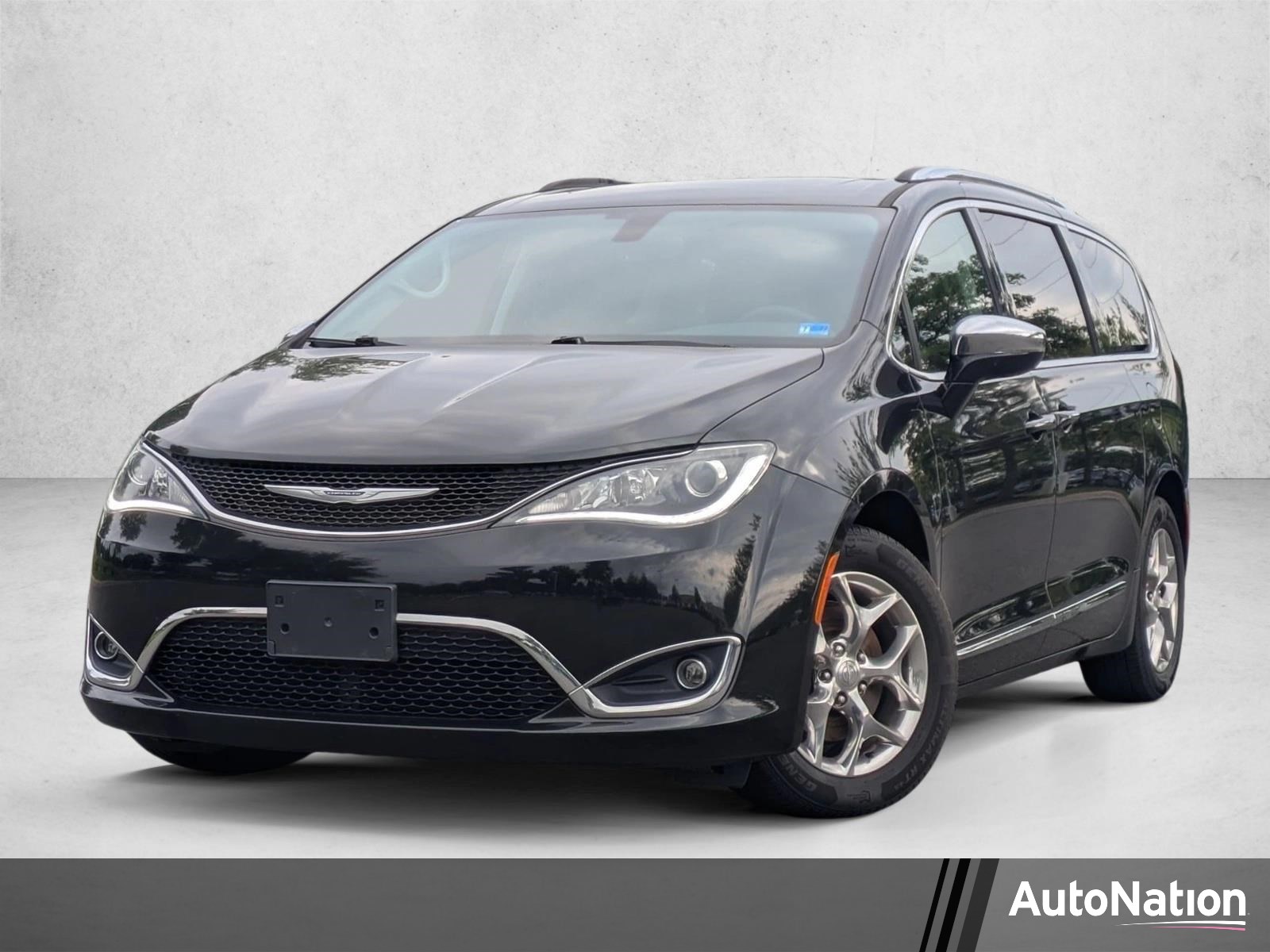  Chrysler Pacifica