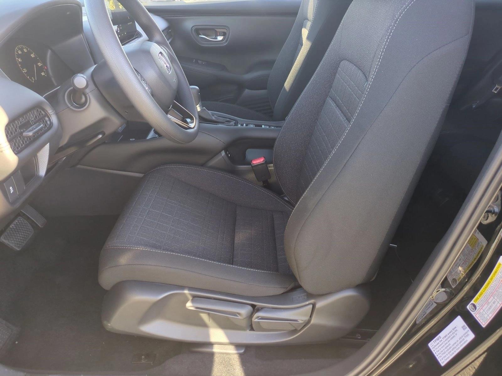 New 2027 Honda HR-V LX SUV