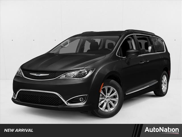  Chrysler Pacifica