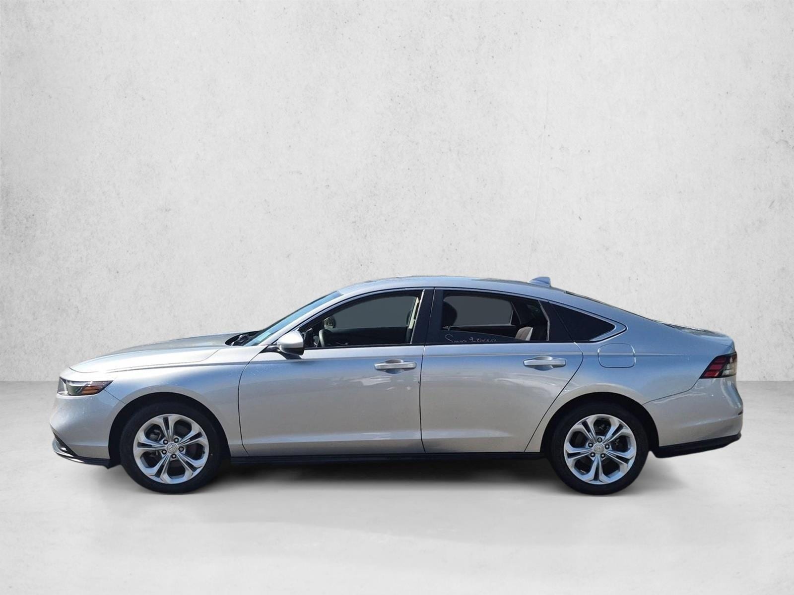 2024 Honda Accord LX - Photo 8