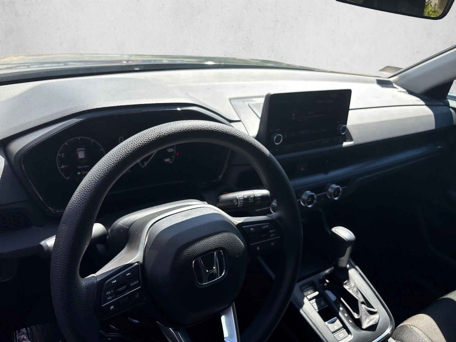 2025 Honda CR-V LX - Photo 9