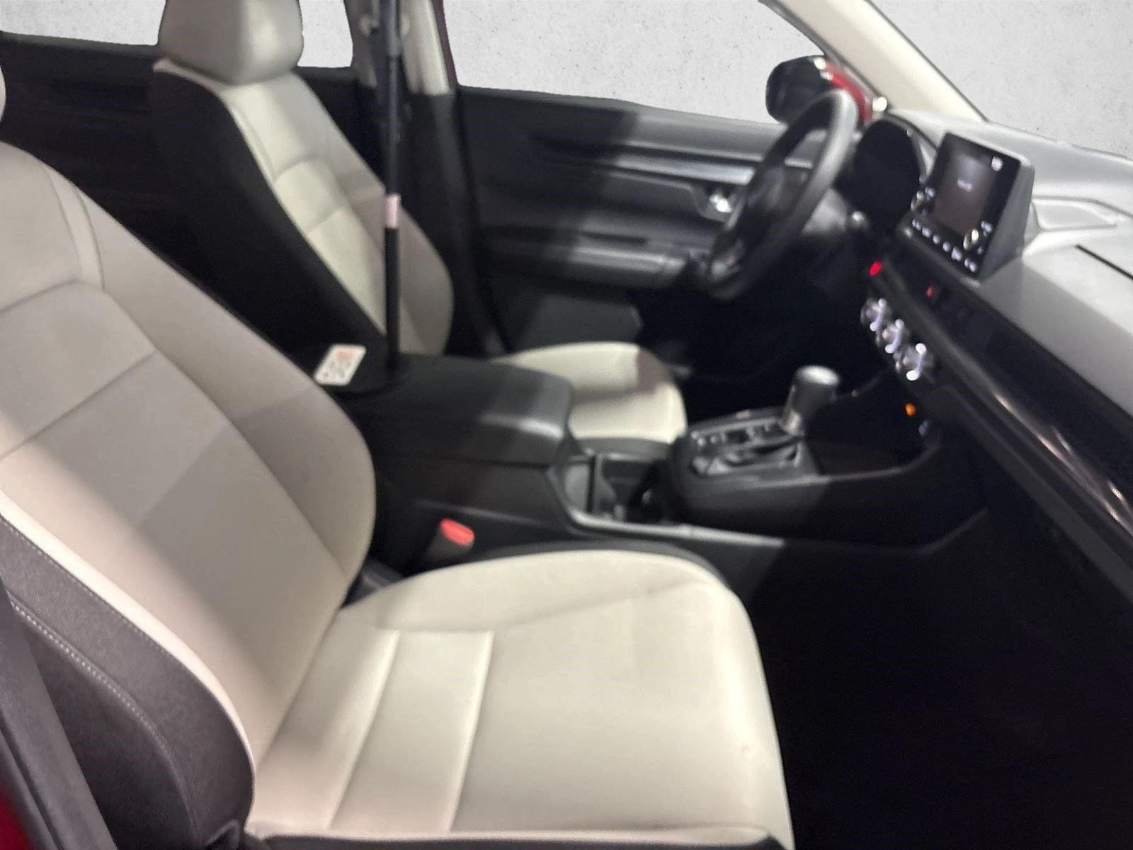 2024 Honda CR-V LX - Photo 17