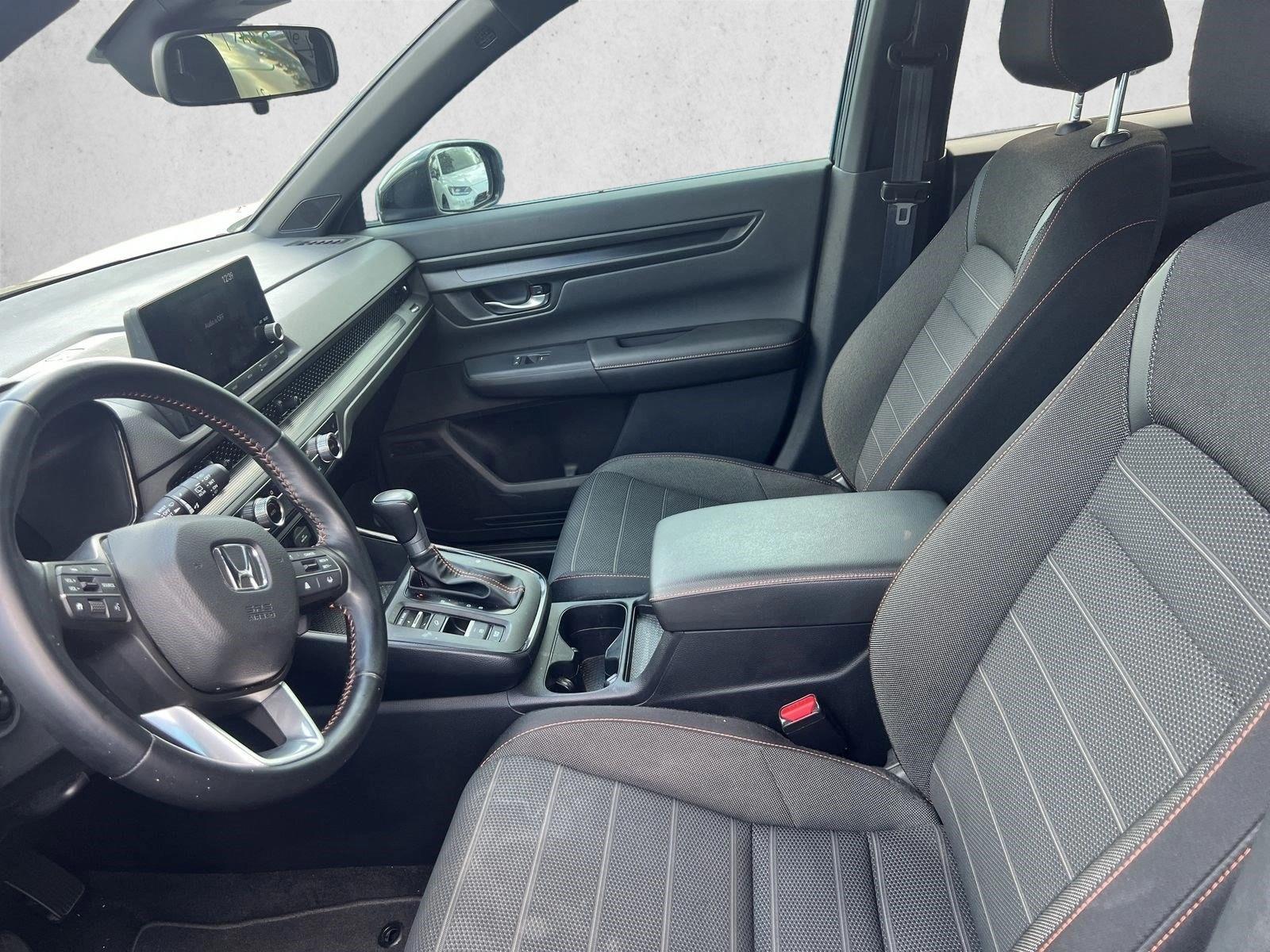2025 Honda CR-V Sport - Photo 9