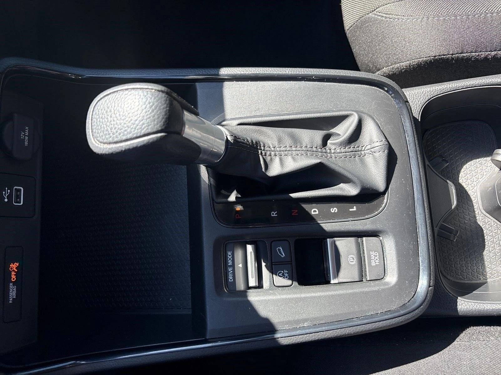 2025 Honda CR-V LX - Photo 16