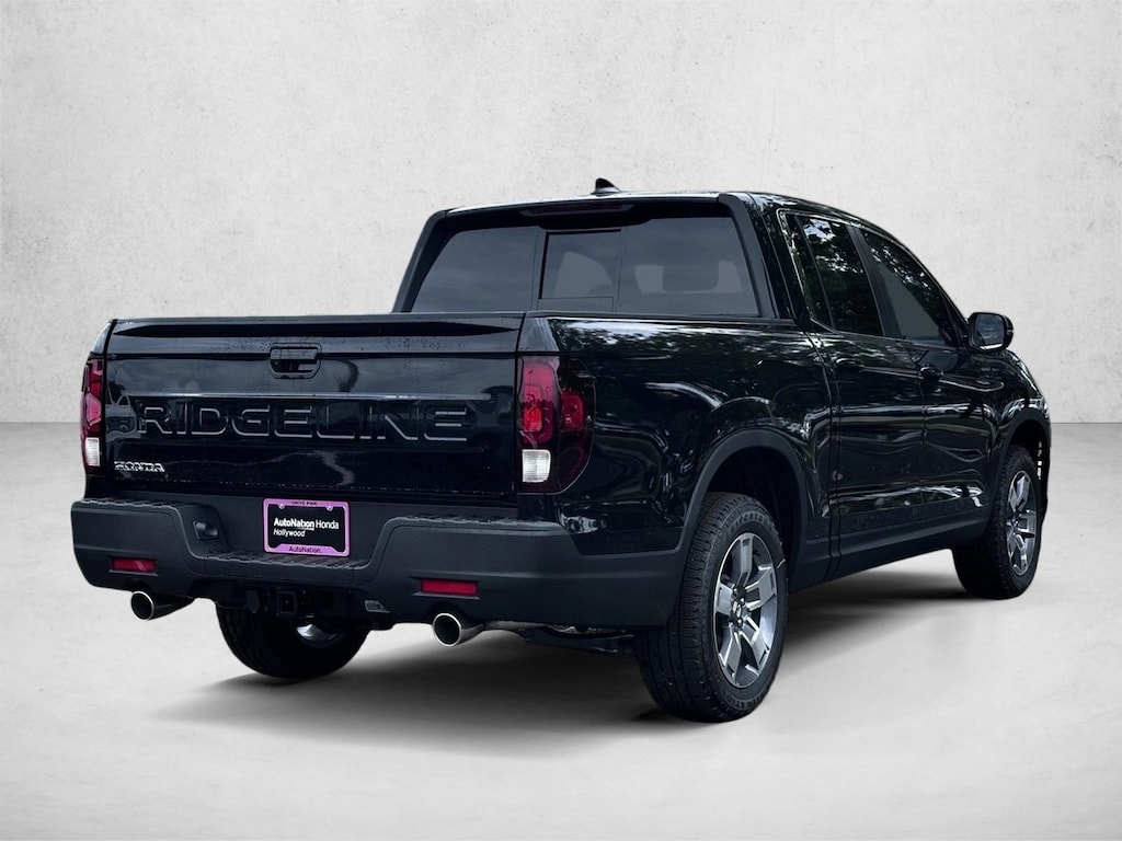 New 2026 Honda Ridgeline RTL Truck Crew Cab