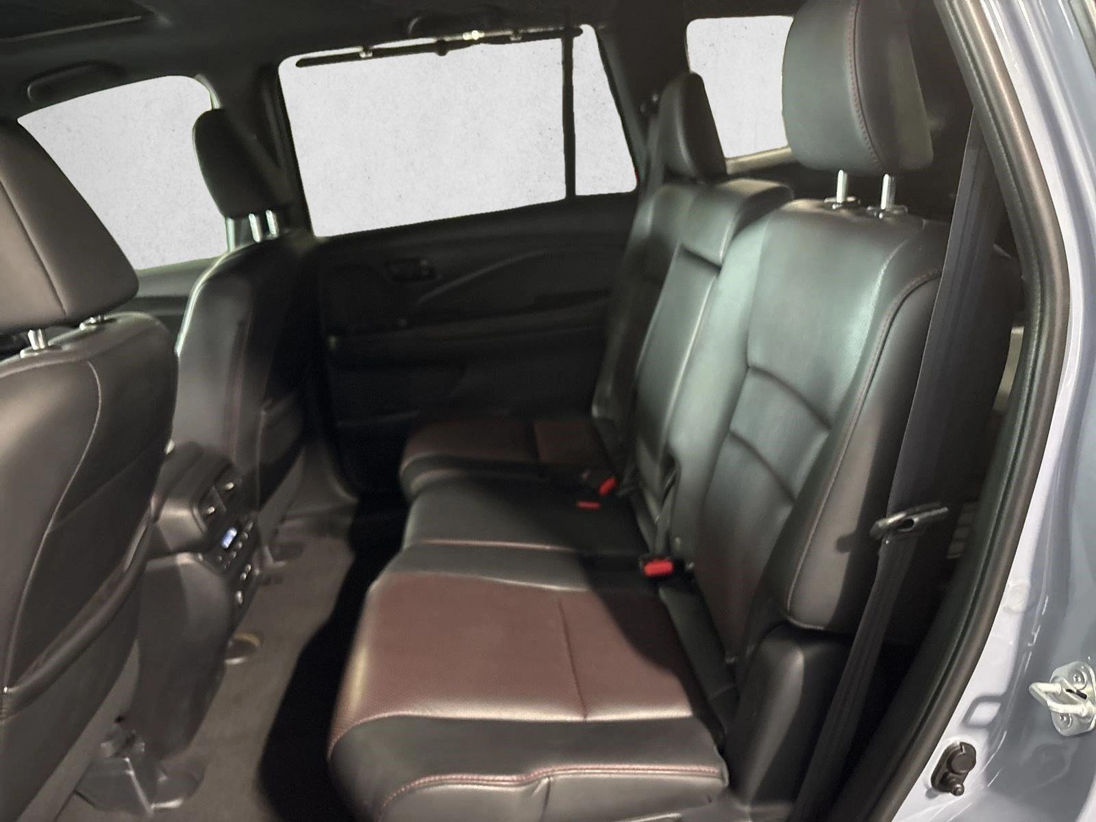 2024 Honda Passport Black Edition - Photo 14