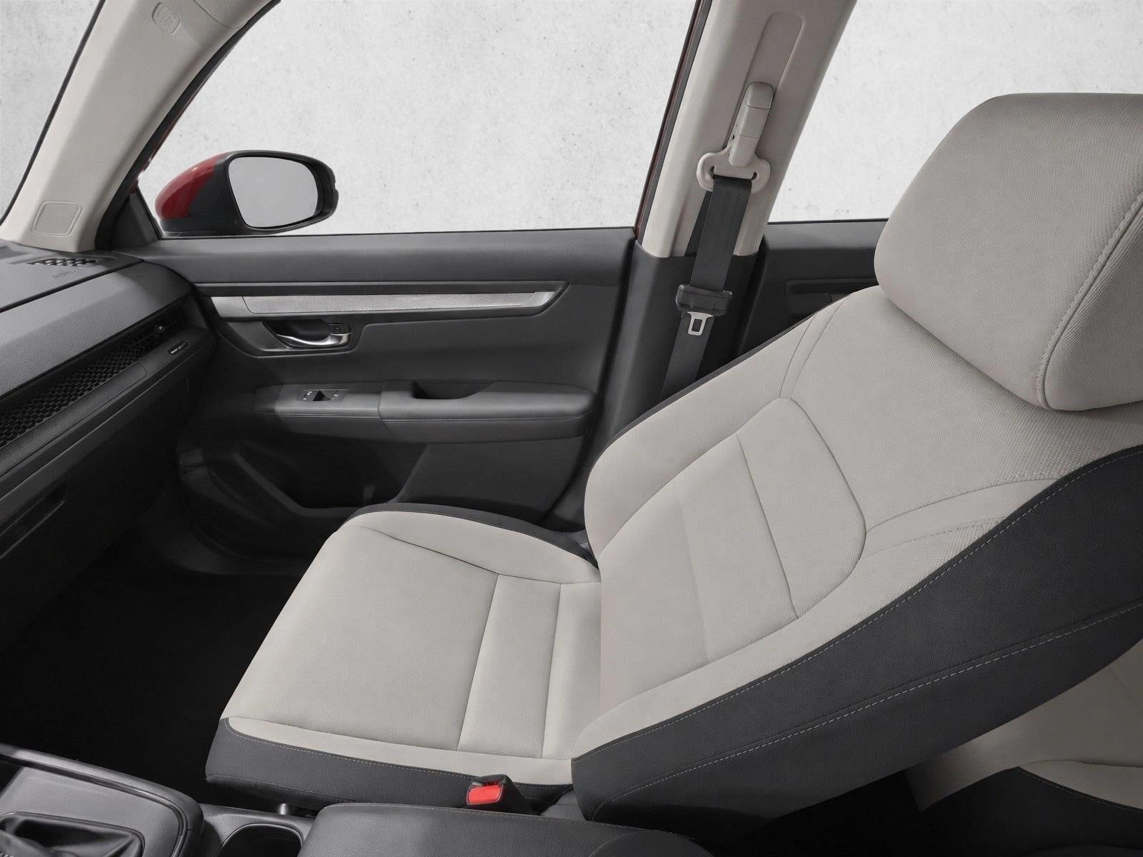 2024 Honda CR-V LX - Photo 23