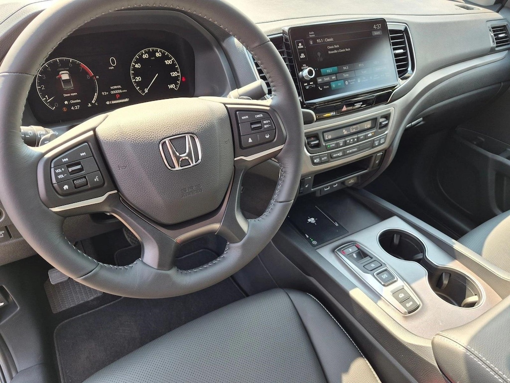 New 2026 Honda Ridgeline RTL Truck Crew Cab