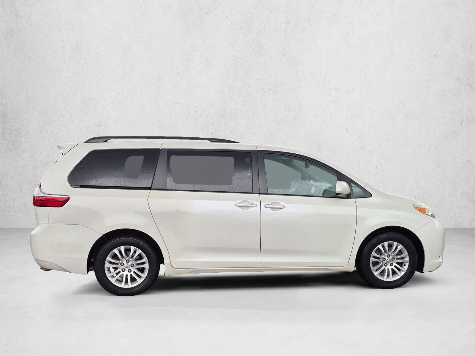 Used 2015 Toyota Sienna XLE Van