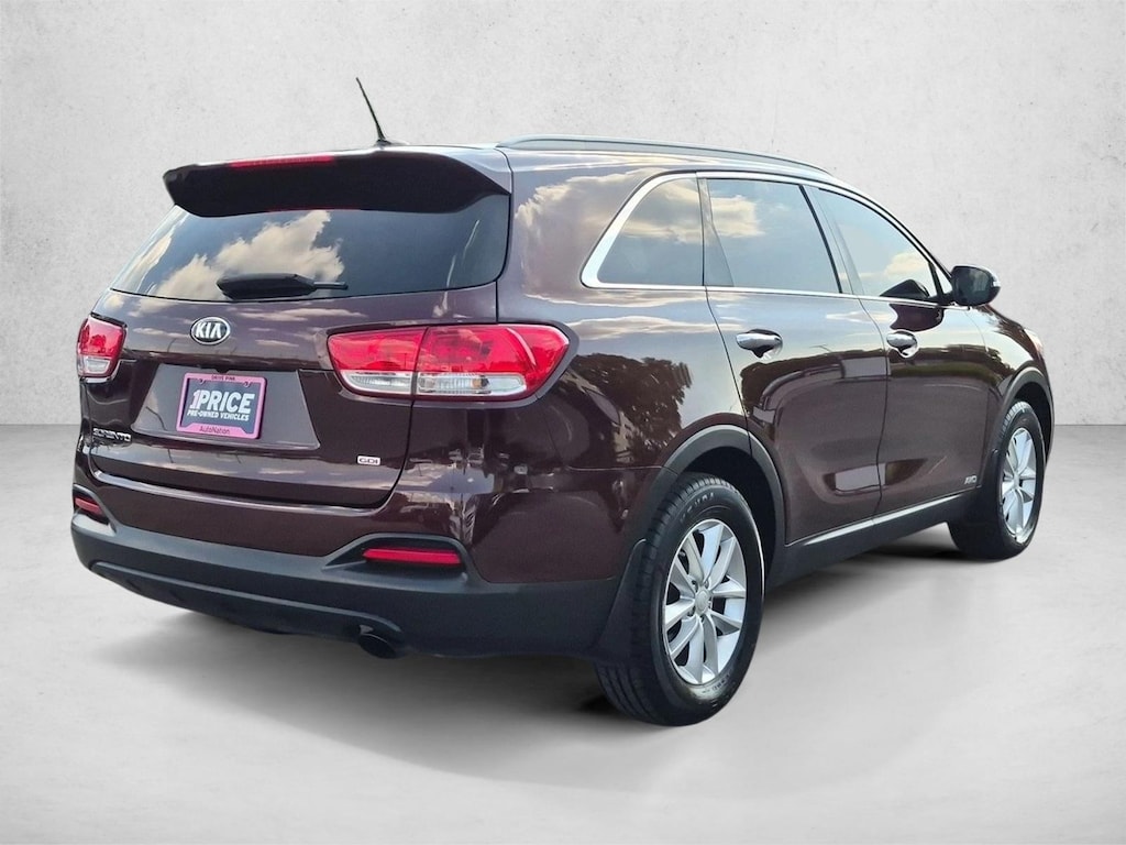 Used 2017 Kia Sorento 2.4L LX SUV