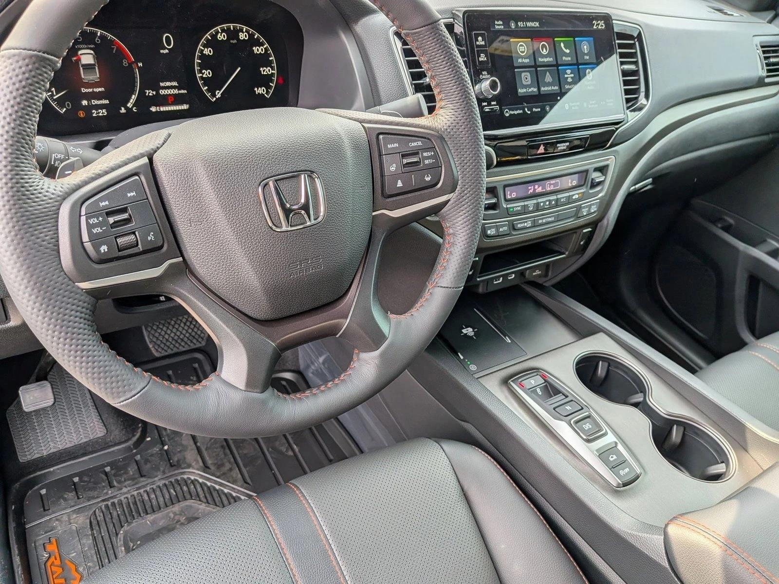 2026 Honda Ridgeline TrailSport - Photo 3