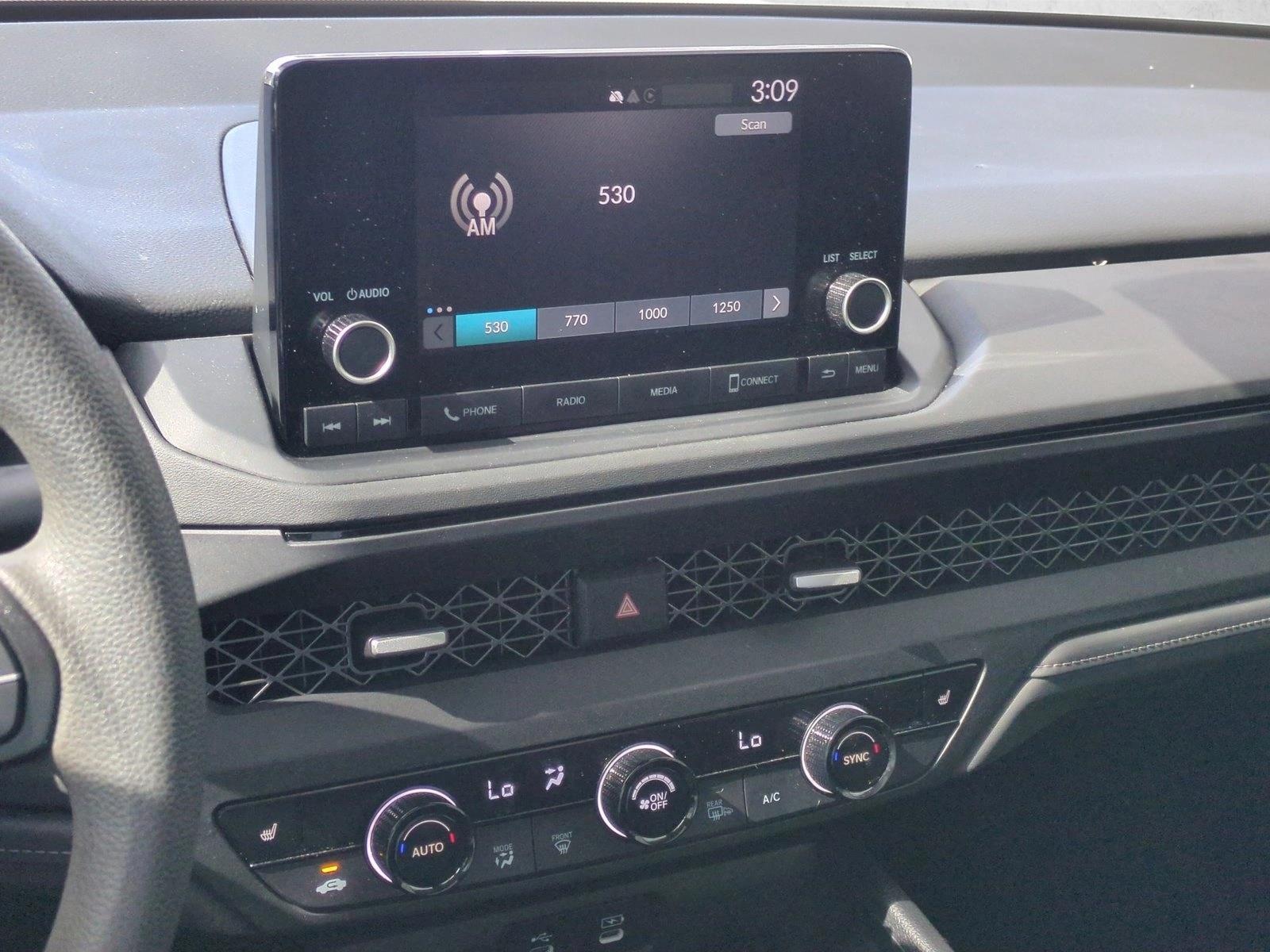 2024 Honda Accord EX - Photo 12