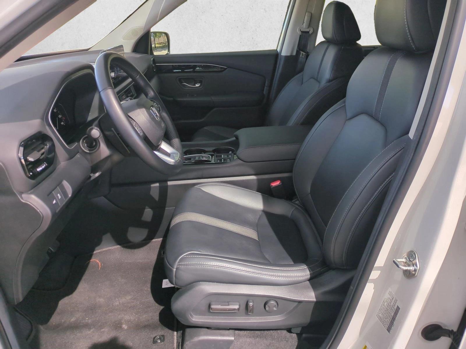 2024 Honda Pilot EX-L - Photo 15