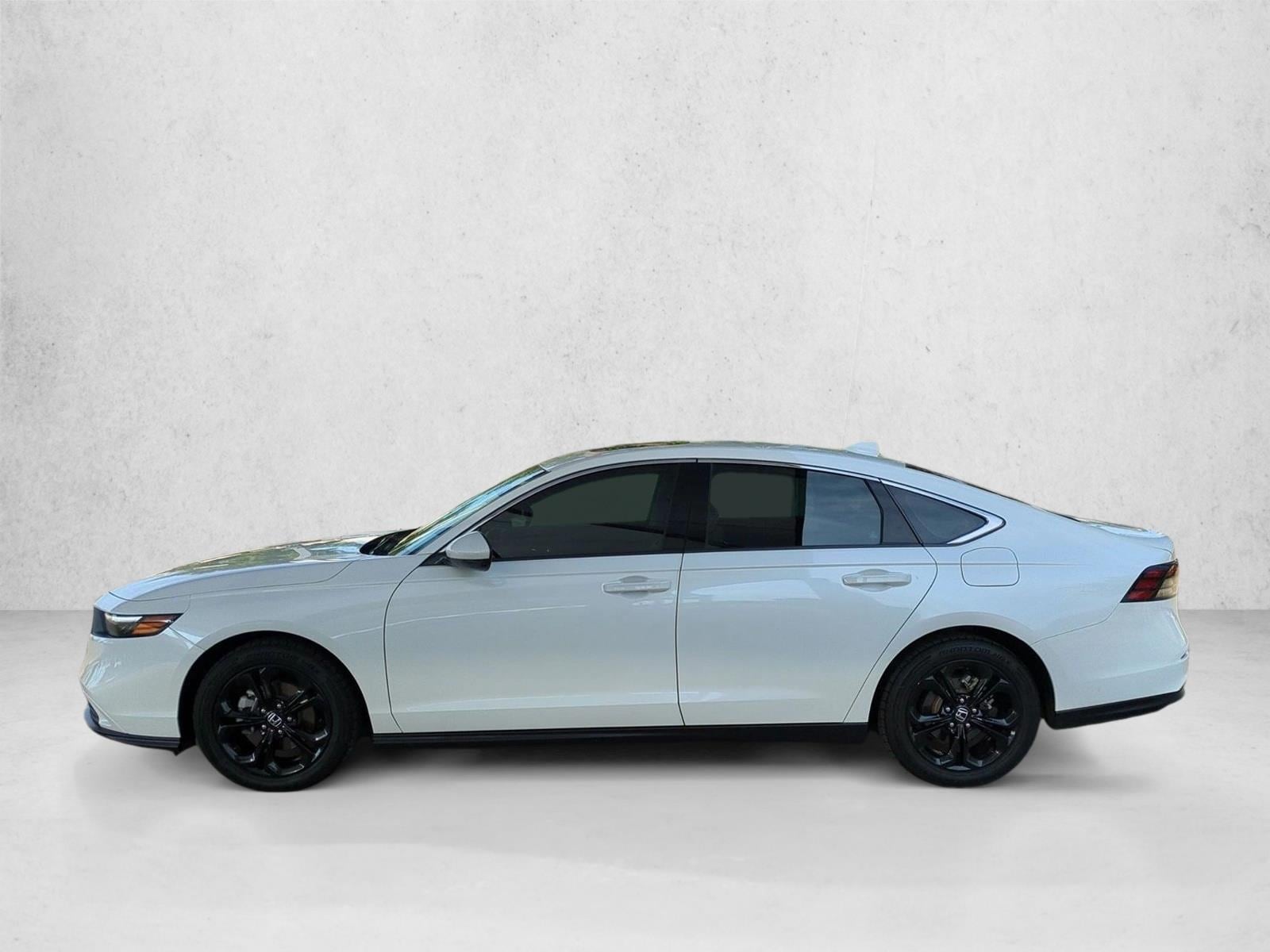 2024 Honda Accord EX - Photo 9