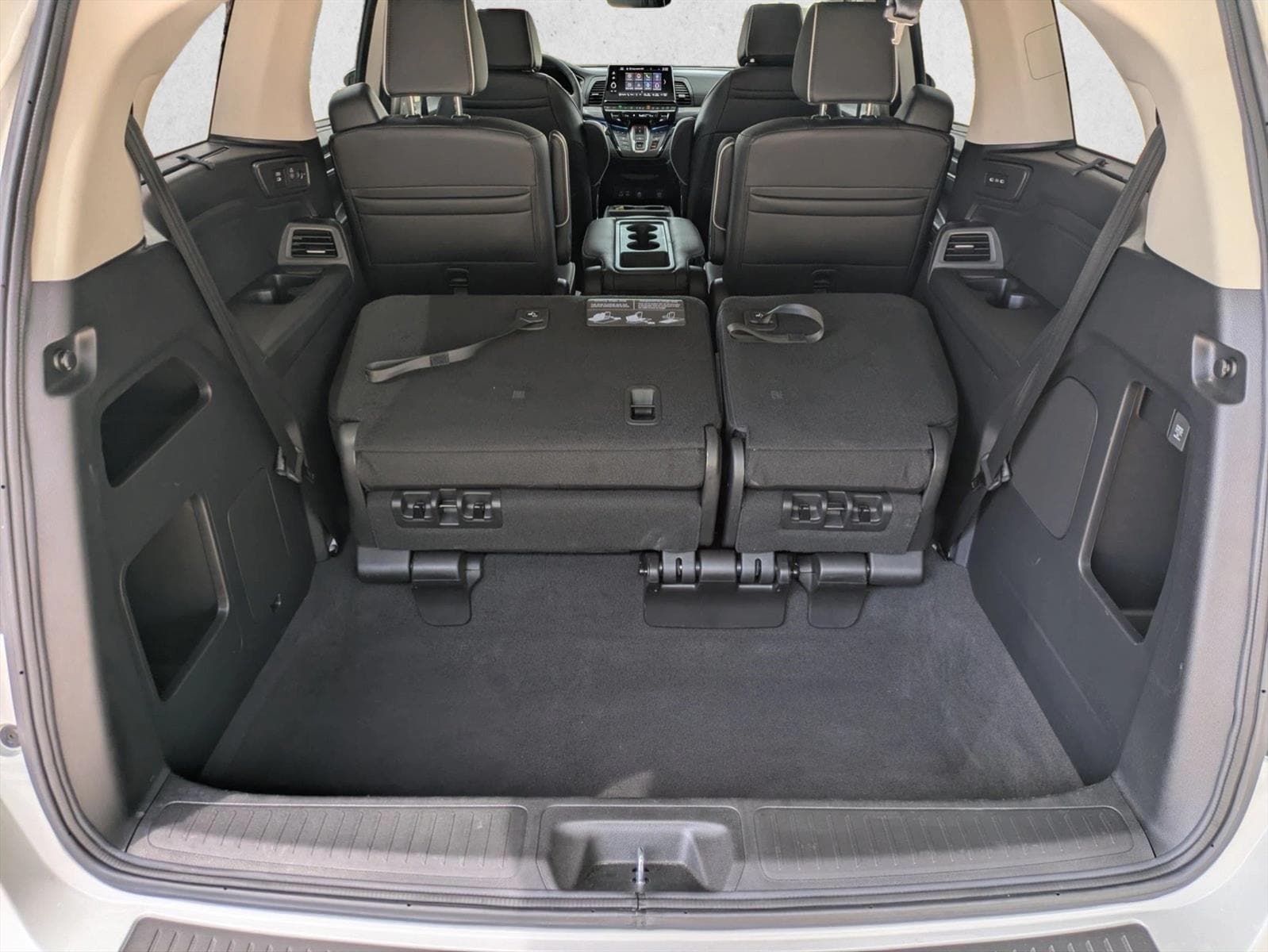 2026 Honda Odyssey Elite - Photo 6