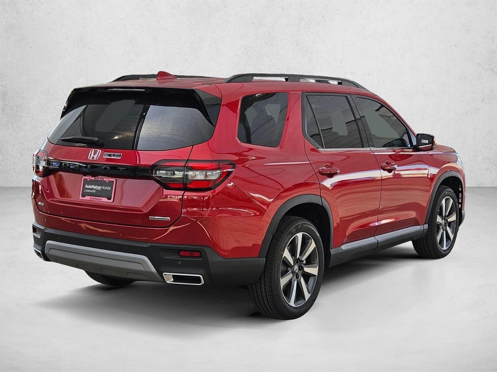 Certified 2025 Honda Pilot Touring SUV
