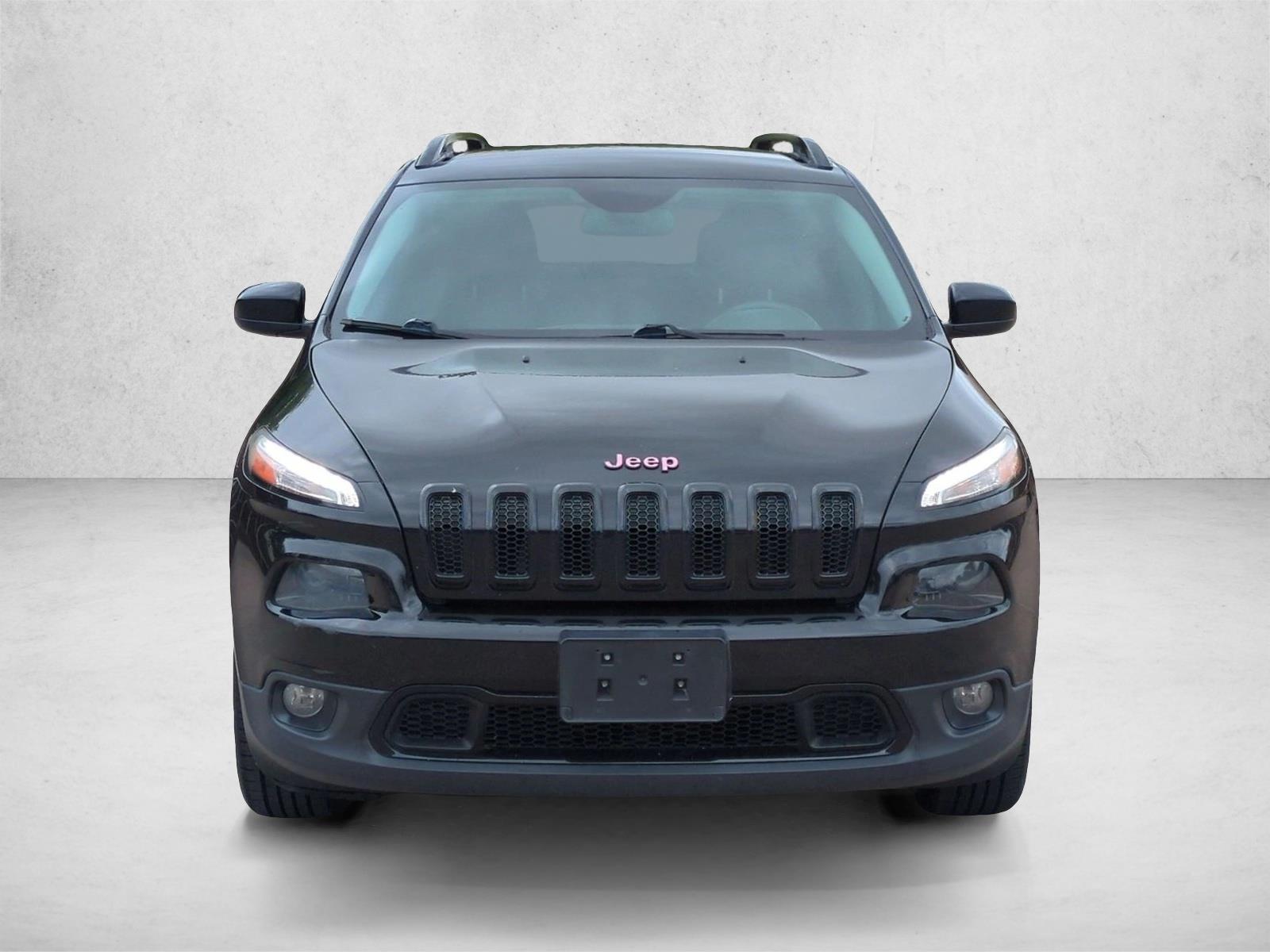 Used 2018 Jeep Cherokee Latitude with VIN 1C4PJLCB0JD557706 for sale in Lewisville, TX