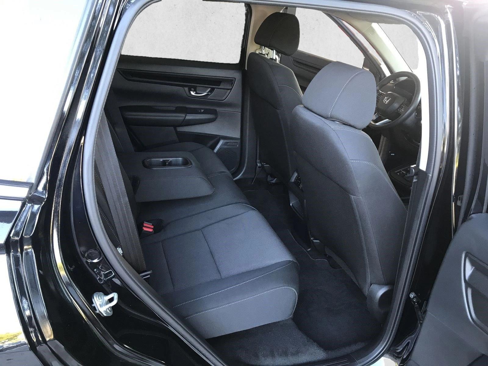 2025 Honda CR-V LX - Photo 15
