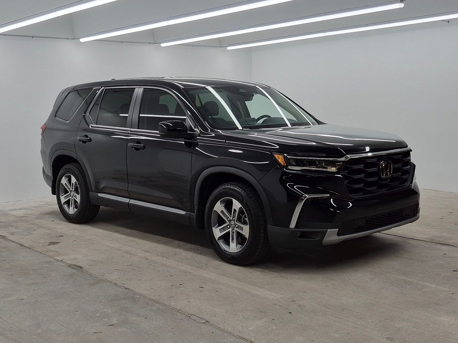 Used 2023 Honda Pilot EX-L 7 Passenger SUV