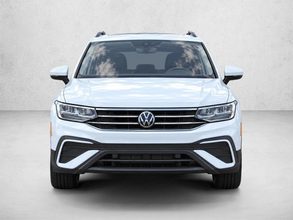 Used 2024 Volkswagen Tiguan 2.0T SE SUV