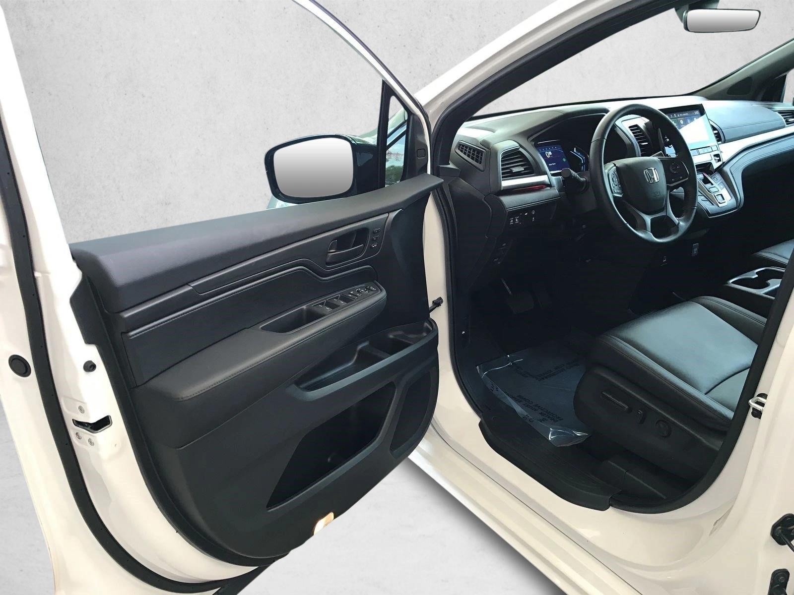 2024 Honda Odyssey SPORT - Photo 17