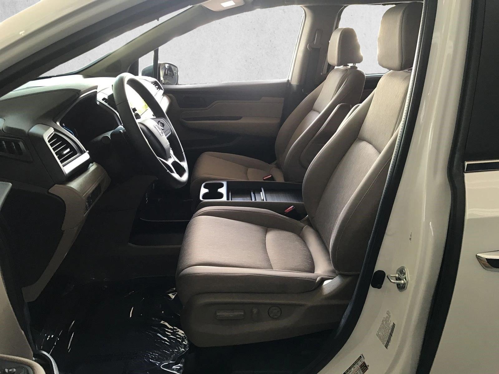 2024 Honda Odyssey EX - Photo 13