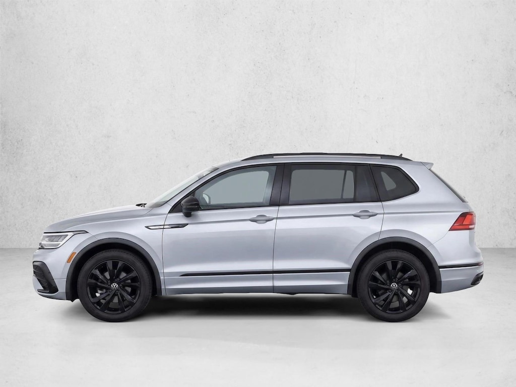 Used 2023 Volkswagen Tiguan 2.0T SE R-Line Black SUV