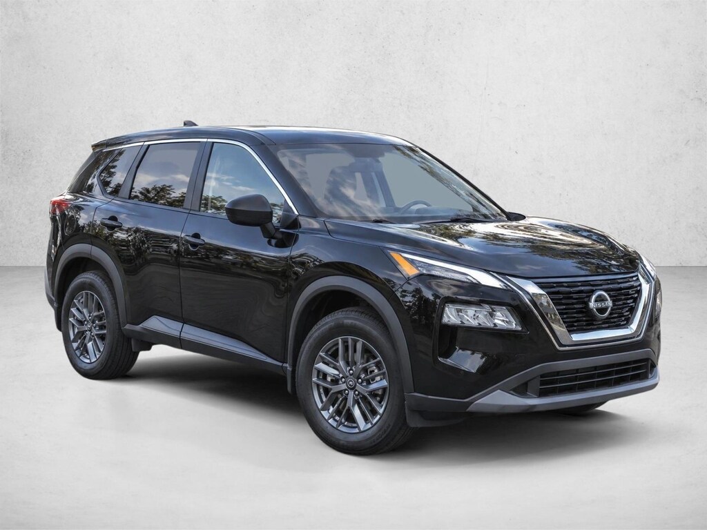 Used 2023 Nissan Rogue S SUV