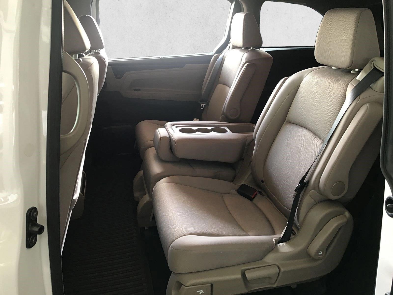 2024 Honda Odyssey EX - Photo 15