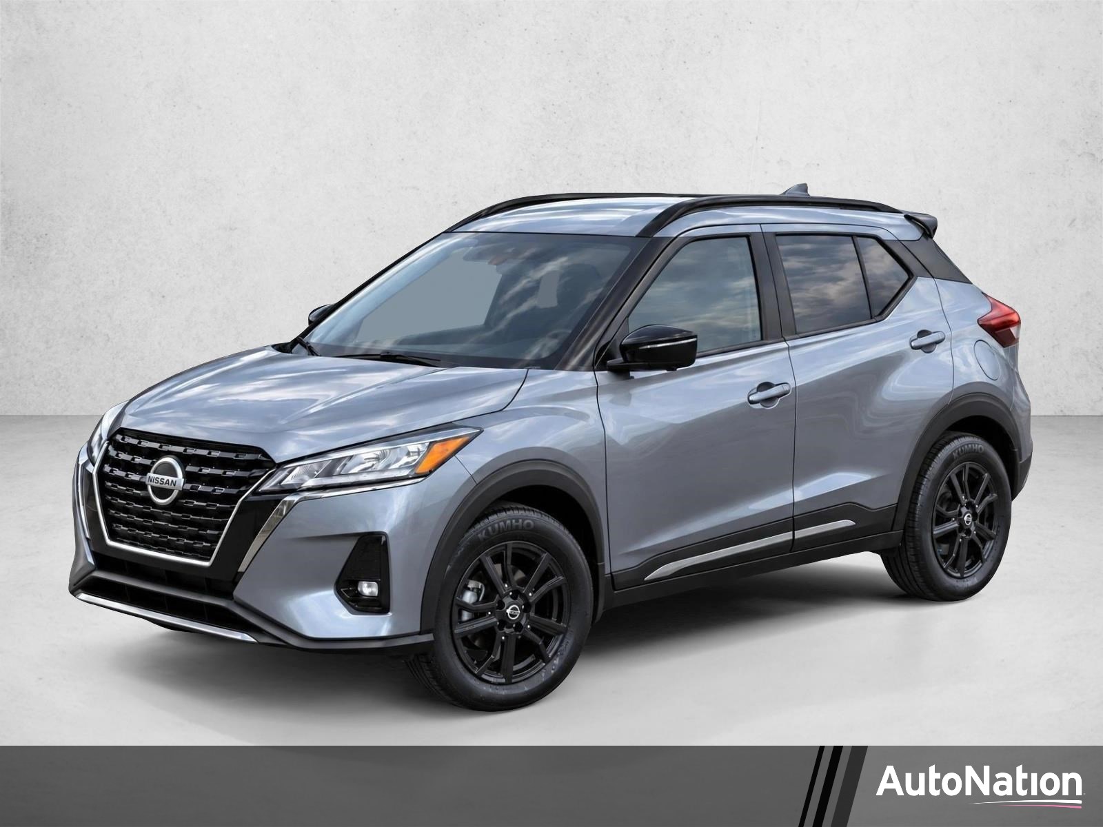 2021 Nissan Kicks SR