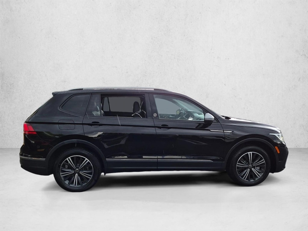 Used 2024 Volkswagen Tiguan 2.0T Wolfsburg Edition SUV